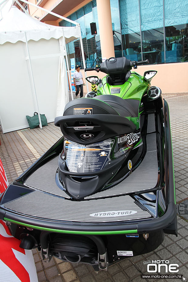 2015 KAWASAKI JETSKI BOAT SHOW