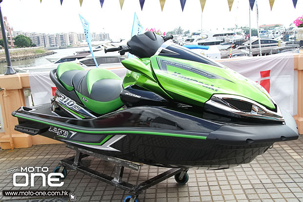 2015 KAWASAKI JETSKI BOAT SHOW