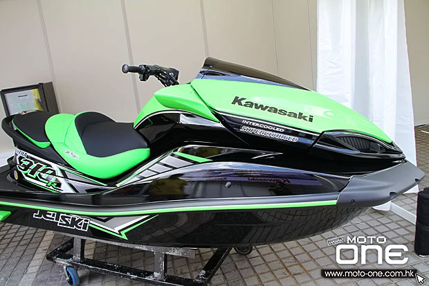 2015 KAWASAKI JETSKI BOAT SHOW