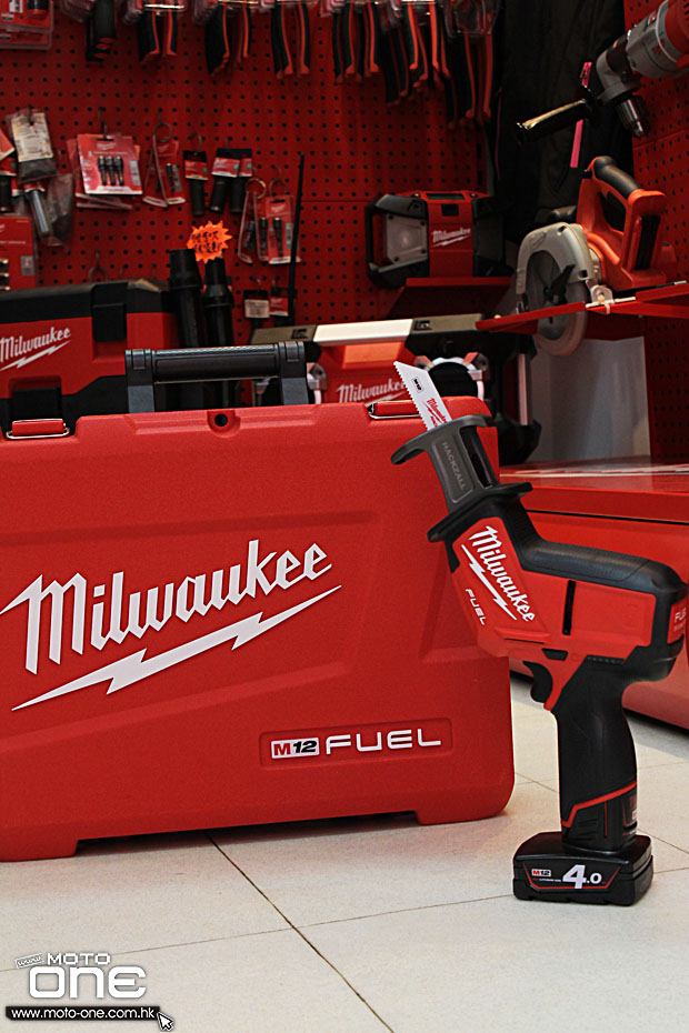 2015 MILWAUKEE M12 CHZ-402C M18 CIW12-402C