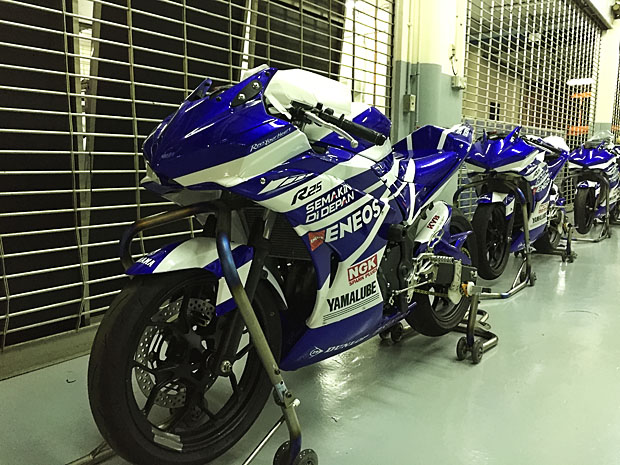 2015 YAMAHA MLT RACING TEAM