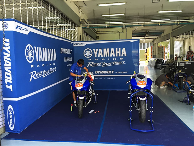 2015 YAMAHA MLT RACING TEAM