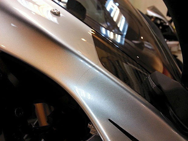 2015 YAMAHA YZF R1M SILVER STAR