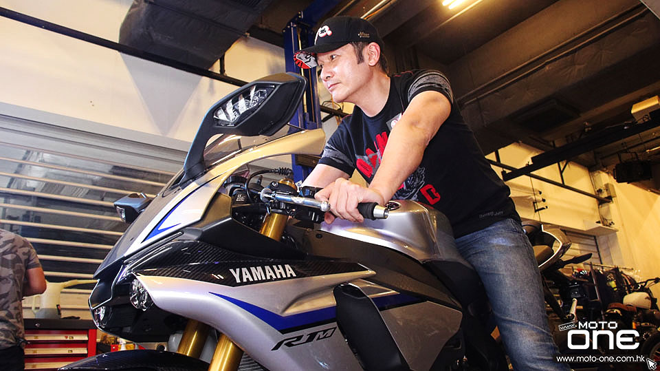 2015 YAMAHA YZF R1M