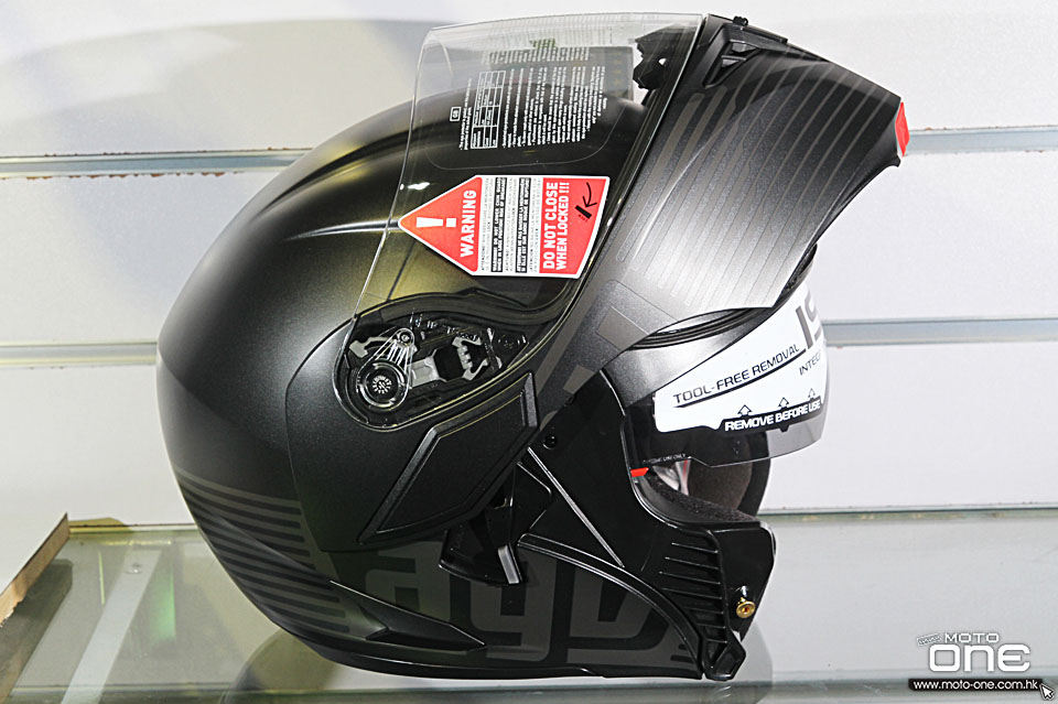 2015 AGV COMPACT HELMET