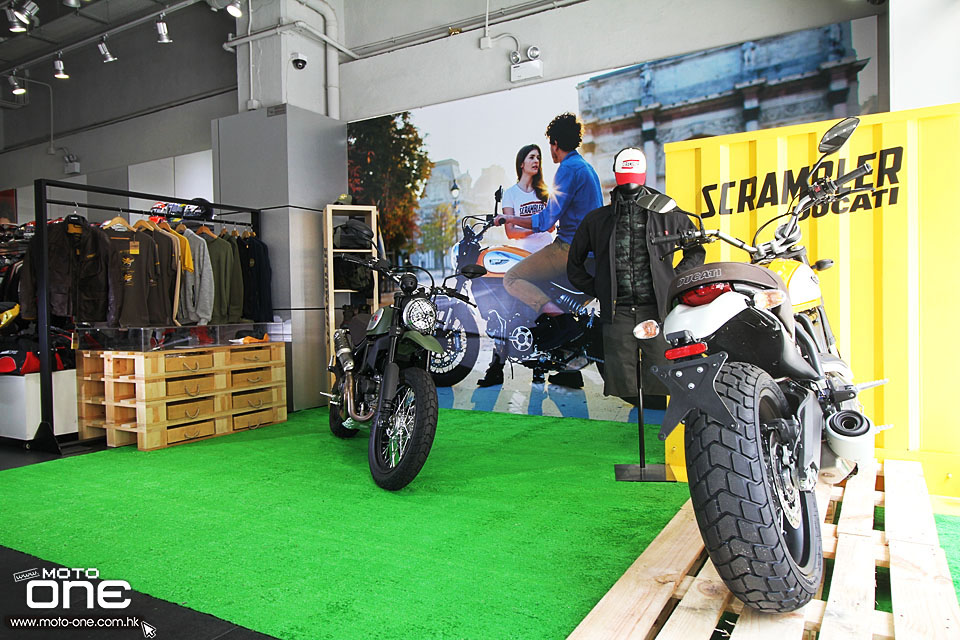 2015 DUCATI SCRAMBLER SHOWROOM