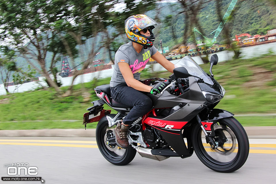 2015 hyosung gd250r