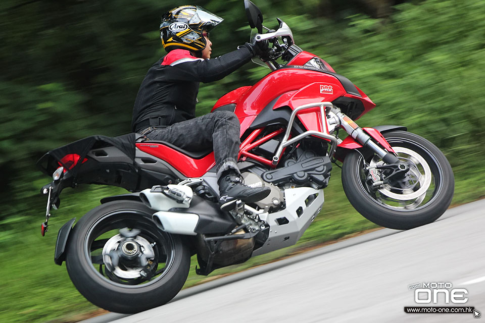 DUCATI MULTISTRADA 1200S