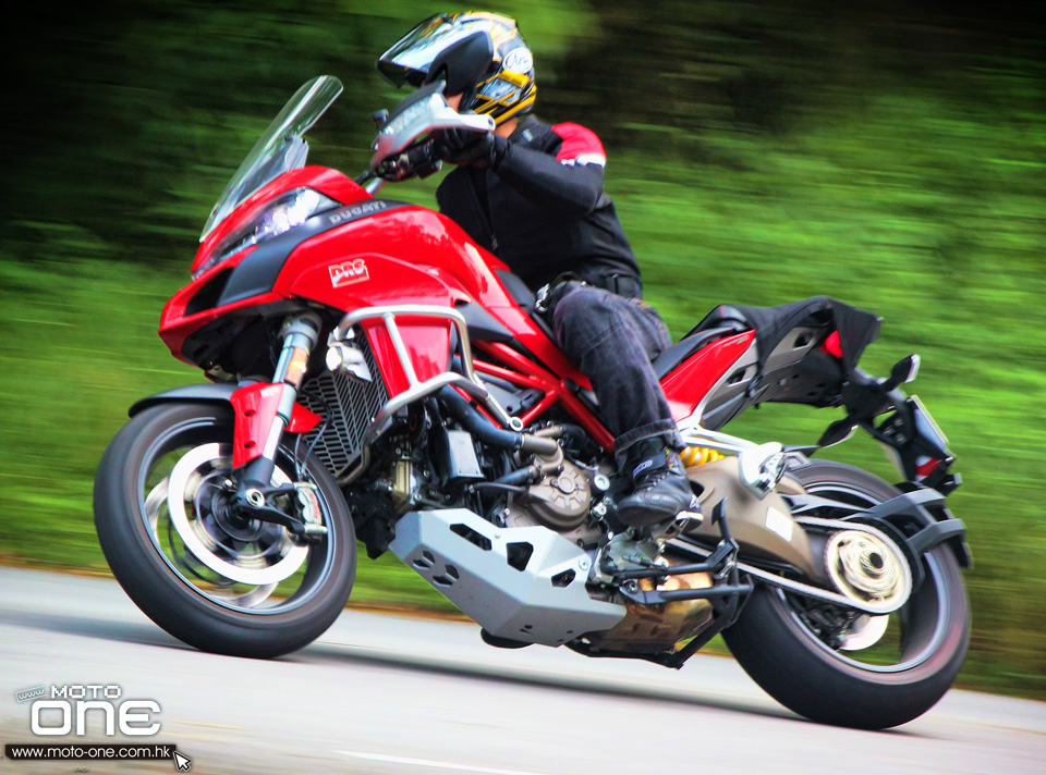 DUCATI MULTISTRADA 1200S