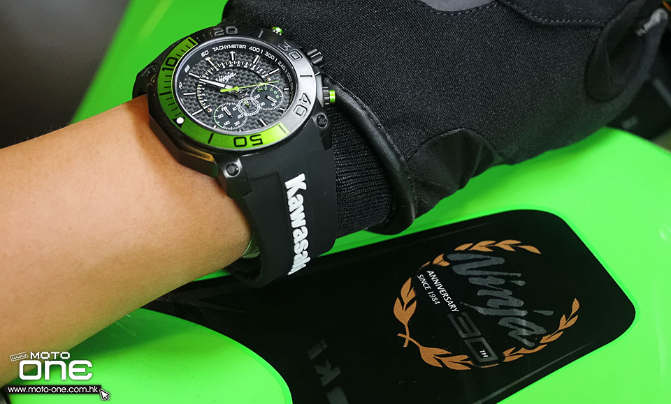 2015 KAWASAKI NINJA 30 WATCH