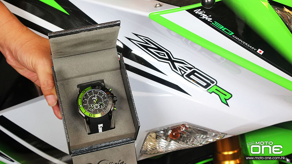 2015 KAWASAKI NINJA 30 WATCH