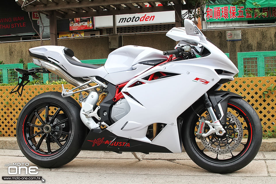 2015 MV AGUSTA F4