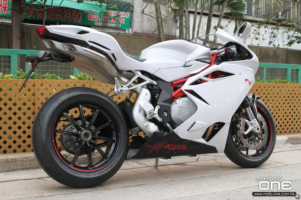 2015 MV AGUSTA F4