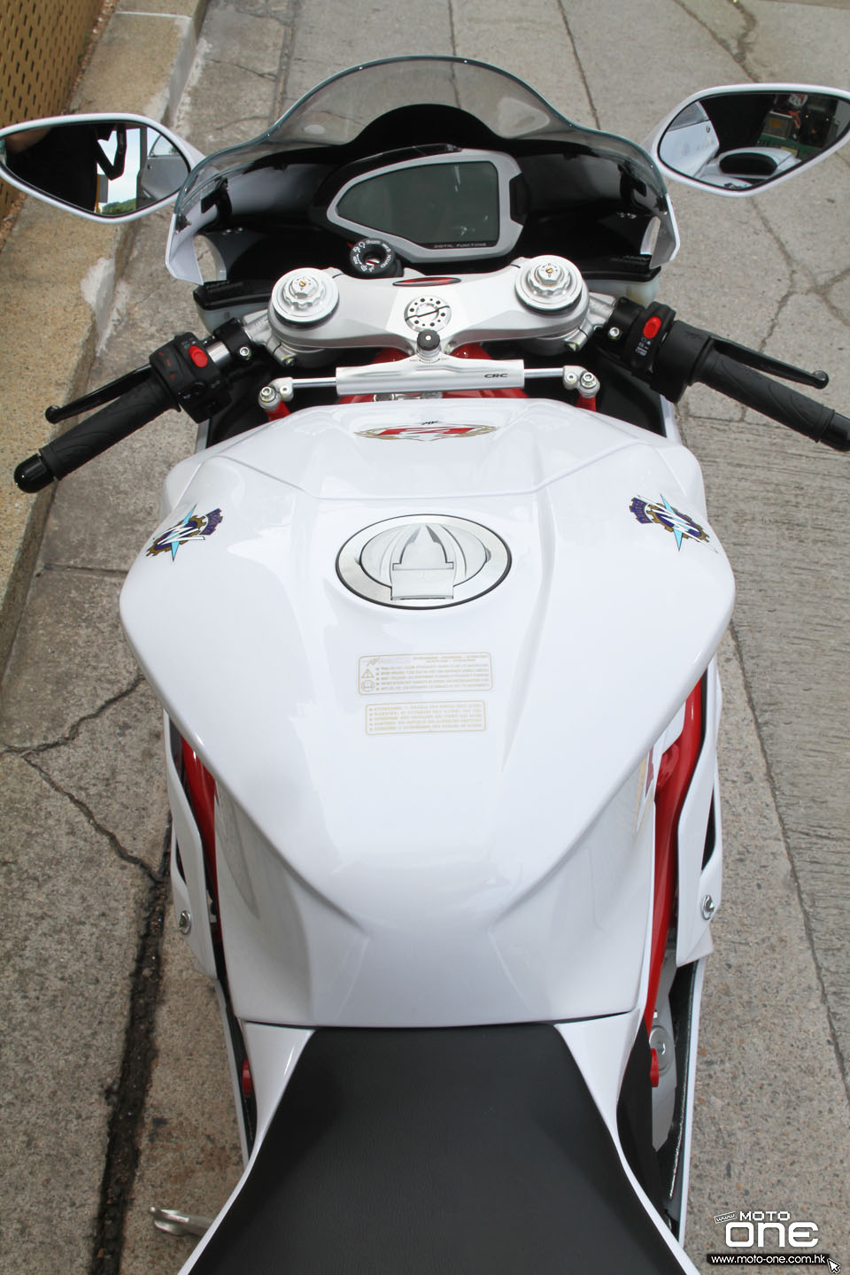 2015 MV AGUSTA F4