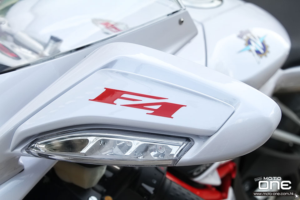 2015 MV AGUSTA F4