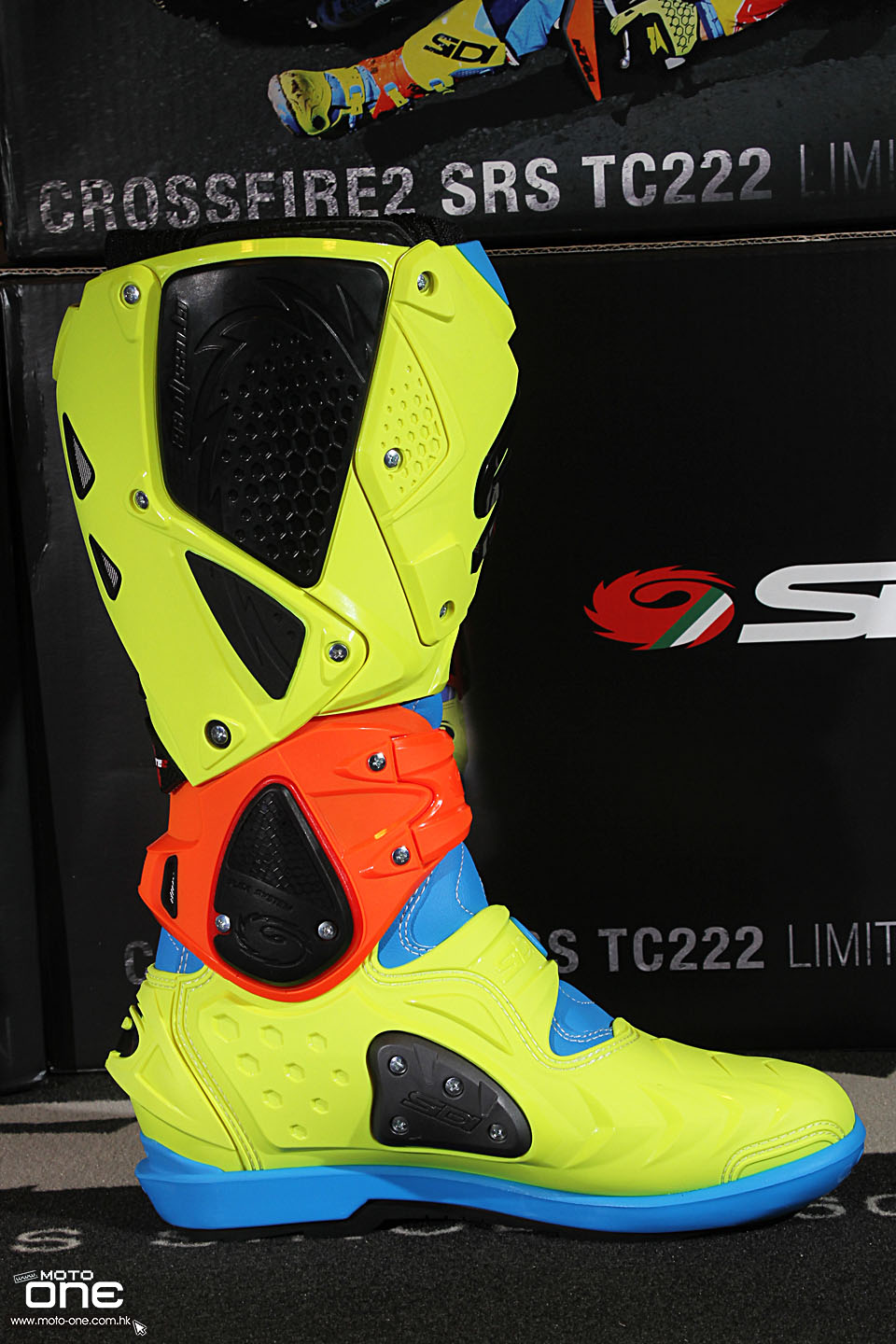 2015 SIDI Crossfire 2 TC222 Tony_Cairoli