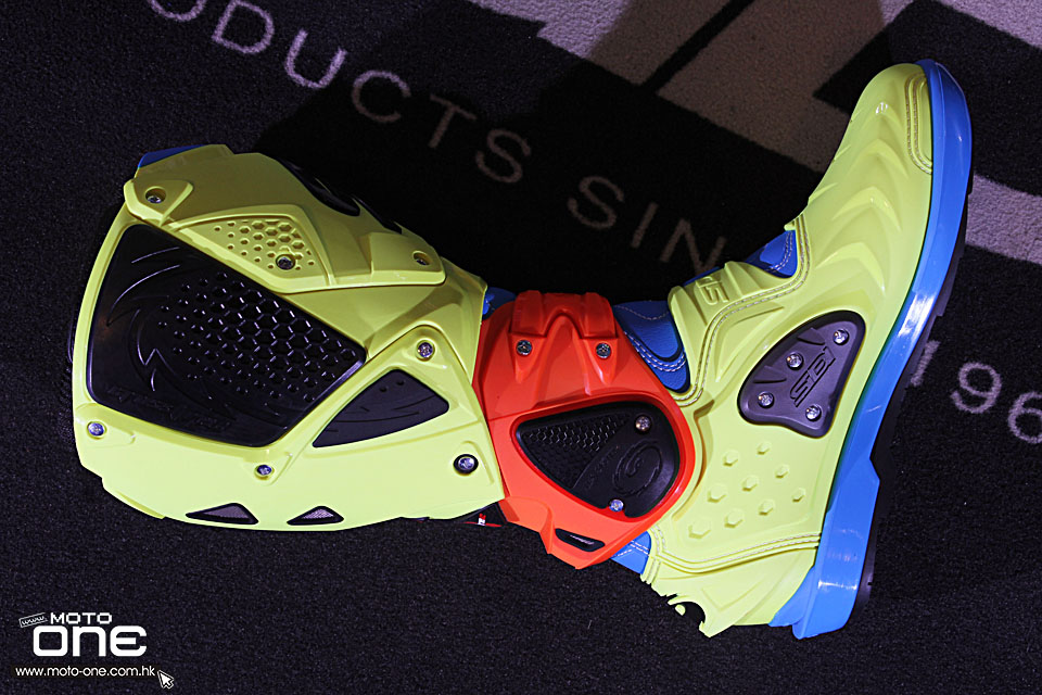 2015 SIDI Crossfire 2 TC222 Tony_Cairoli