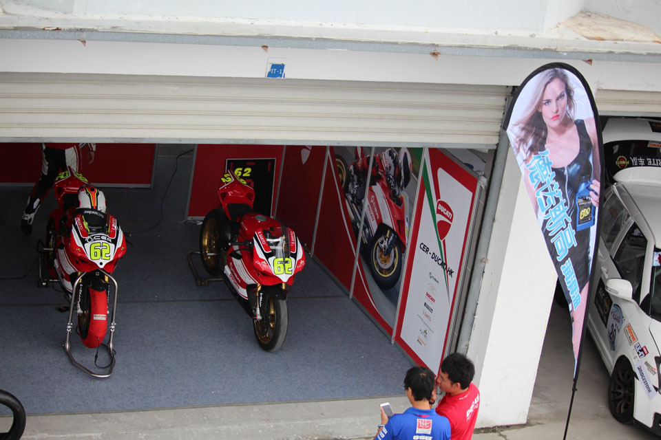 2015 Team CER-DucatiHK