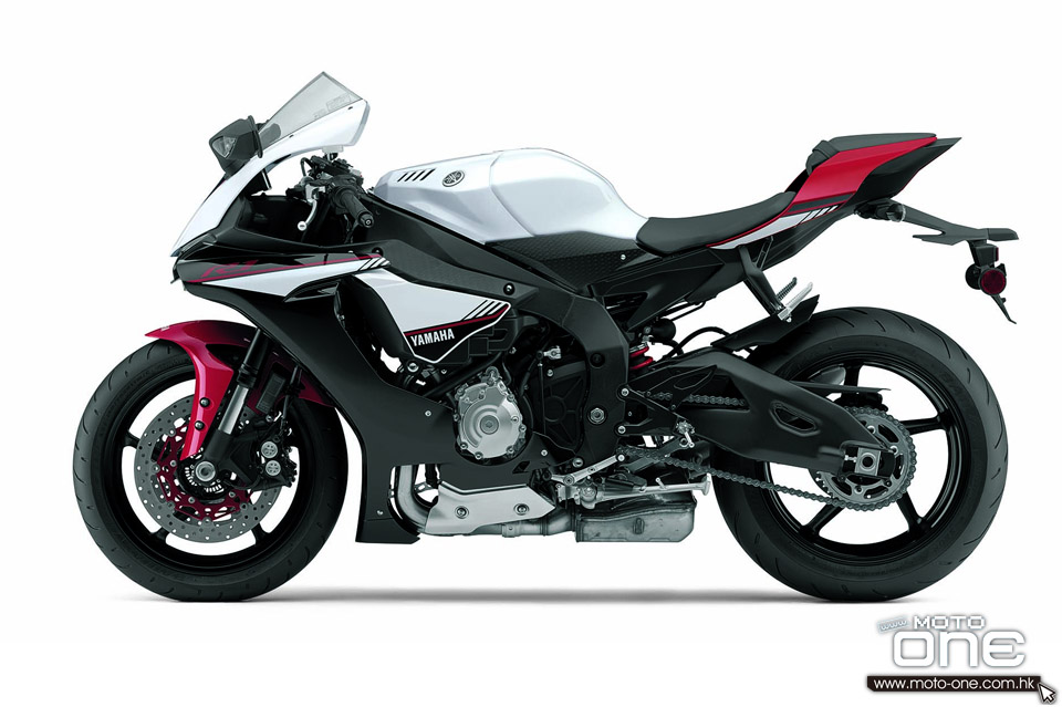 YAMAHA YZF-R1S