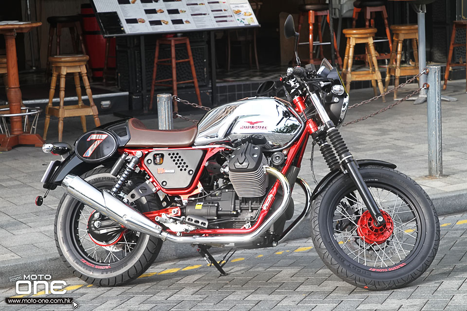 2015 MOTO GUZZI V7 II