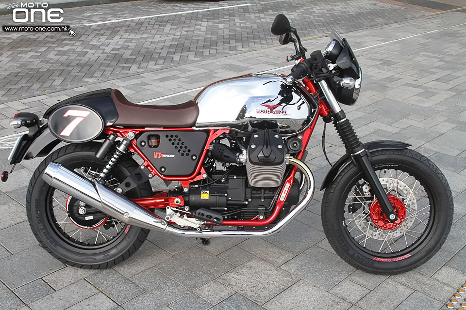 2015 MOTO GUZZI V7 II