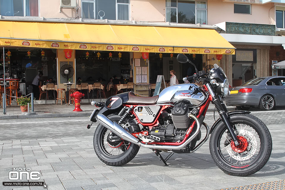 2015 MOTO GUZZI V7 II