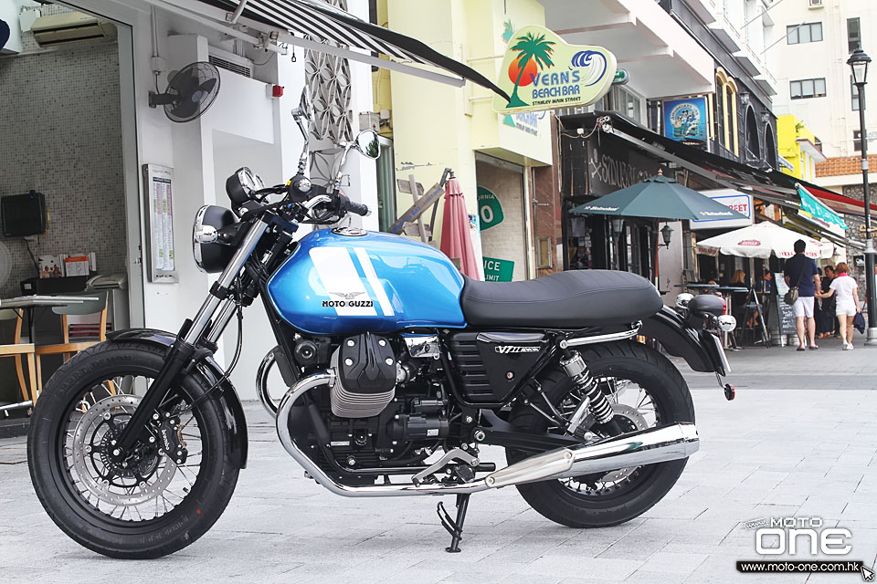 2015 MOTO GUZZI V7 II