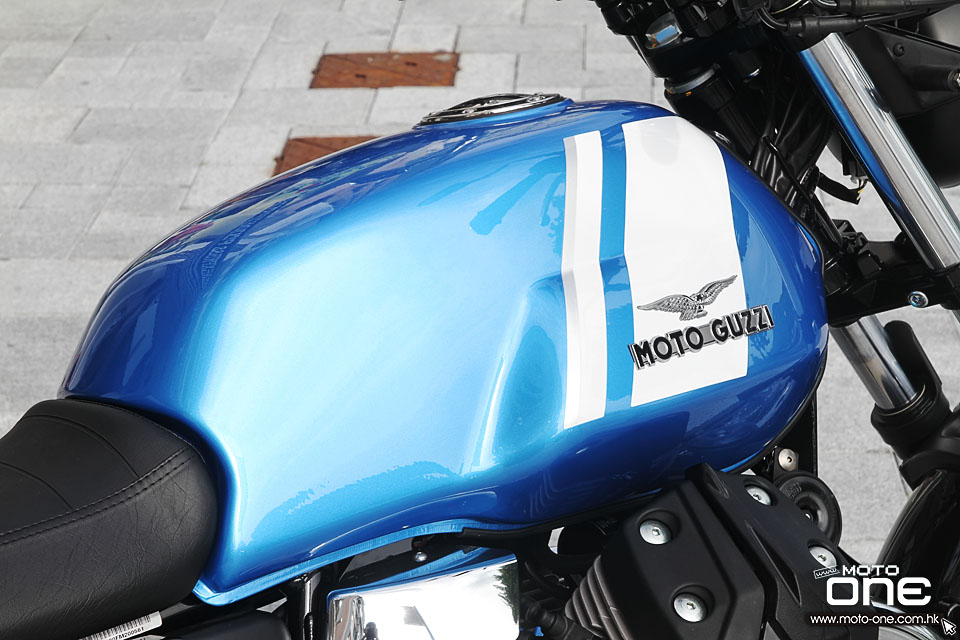 2015 MOTO GUZZI V7 II