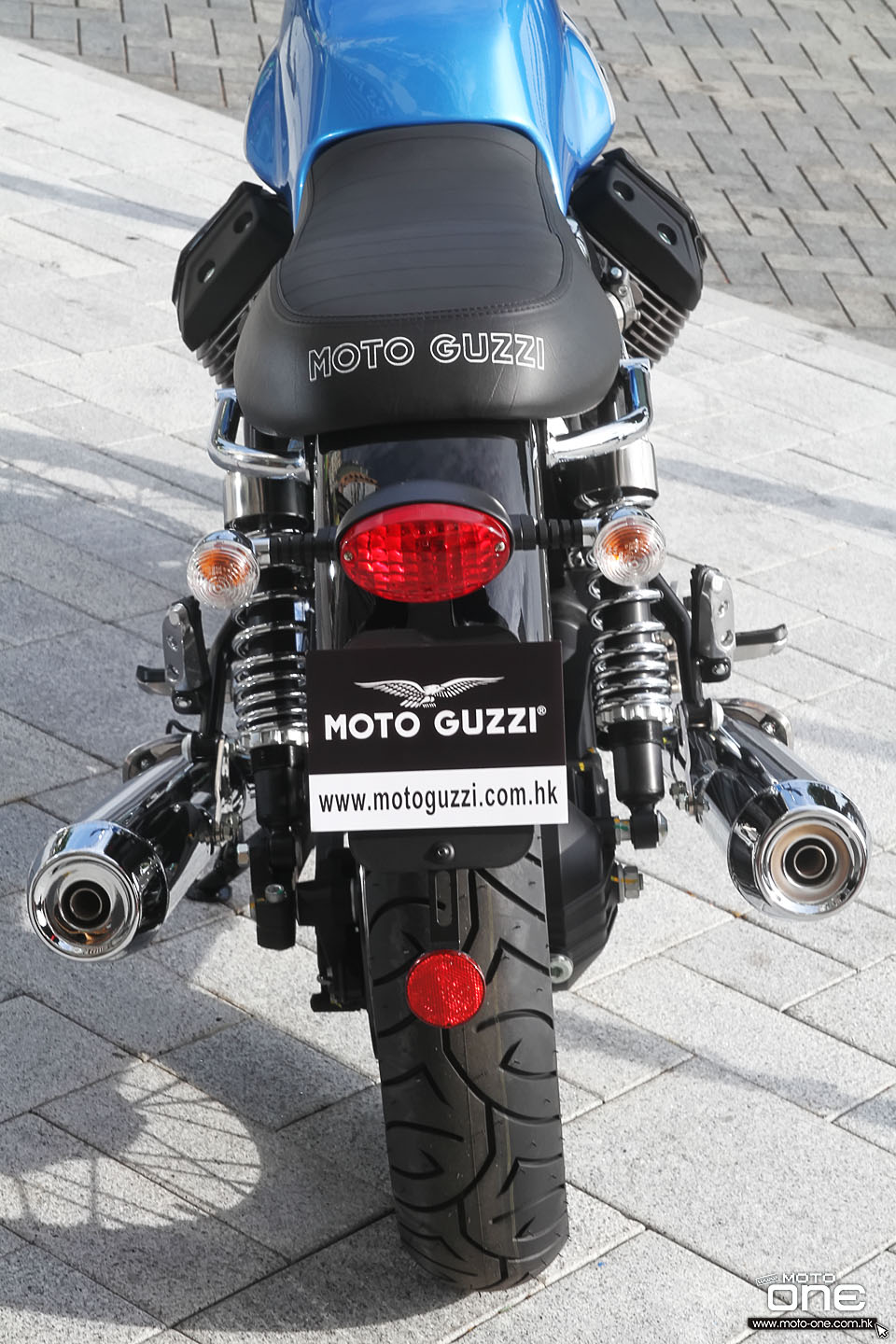 2015 MOTO GUZZI V7 II