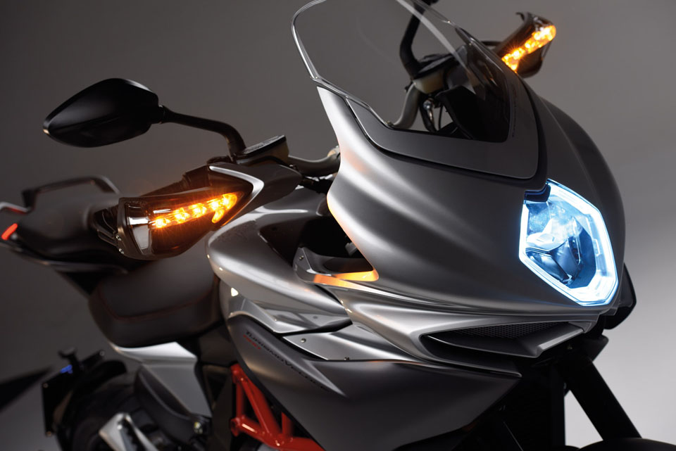 2015 MV Agusta Turismo Veloce 800