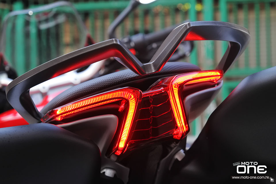 2015 MV Agusta Turismo Veloce 800