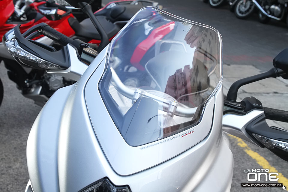 2015 MV Agusta Turismo Veloce 800