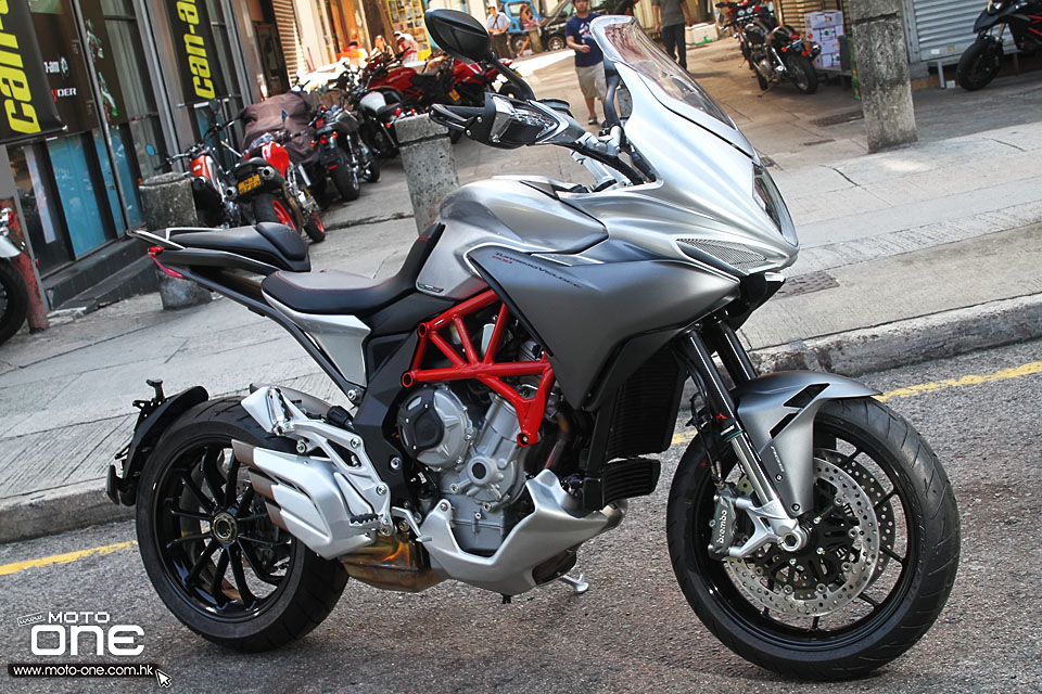 2015 MV Agusta Turismo Veloce 800