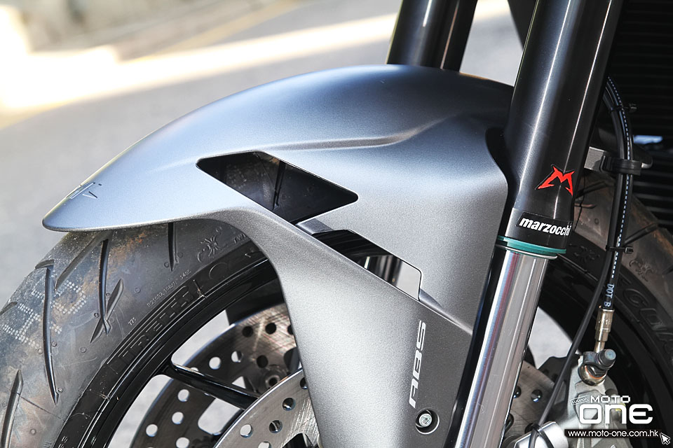 2015 MV Agusta Turismo Veloce 800