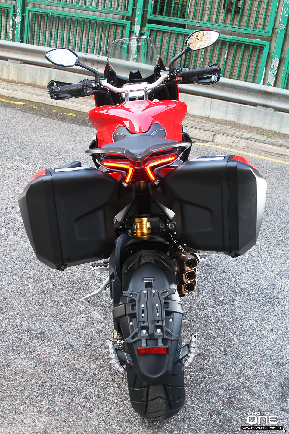 2015 MV Agusta Turismo Veloce 800