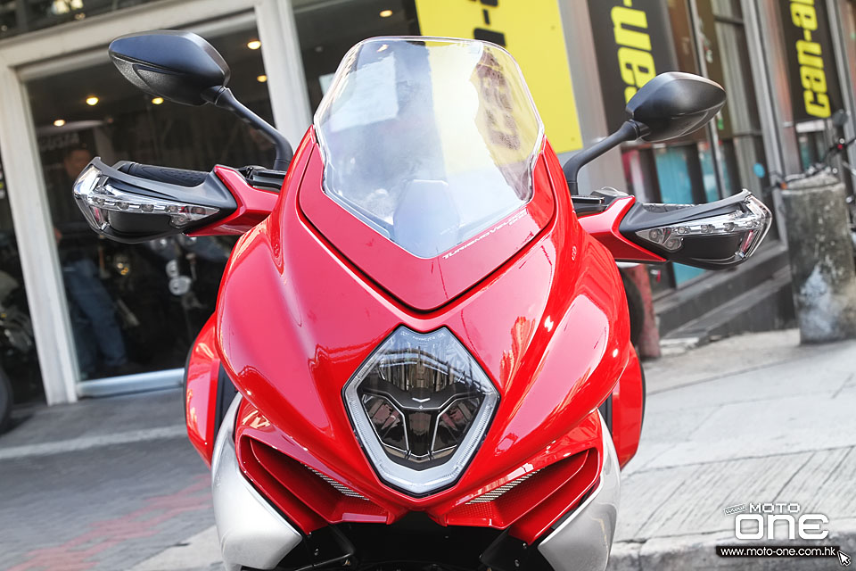 2015 MV Agusta Turismo Veloce 800