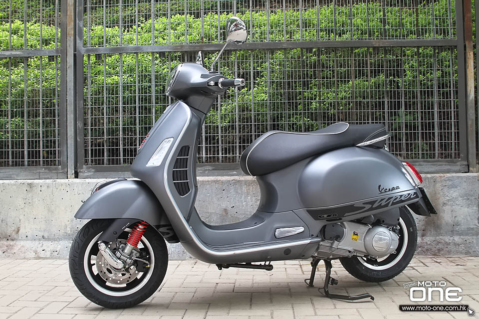 2015 Vespa GTS300ie Supersport