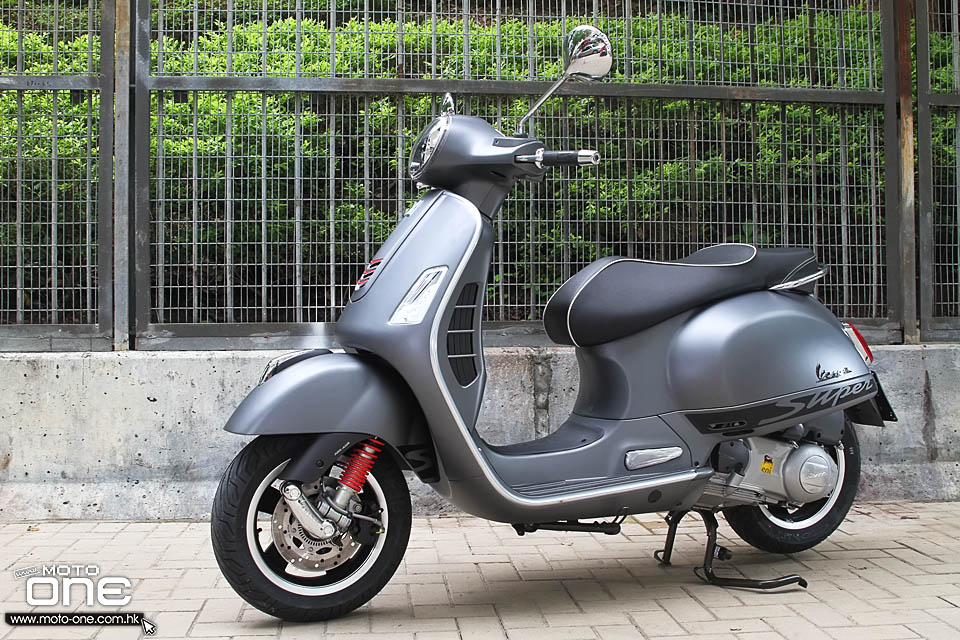 2015 Vespa GTS300ie Supersport