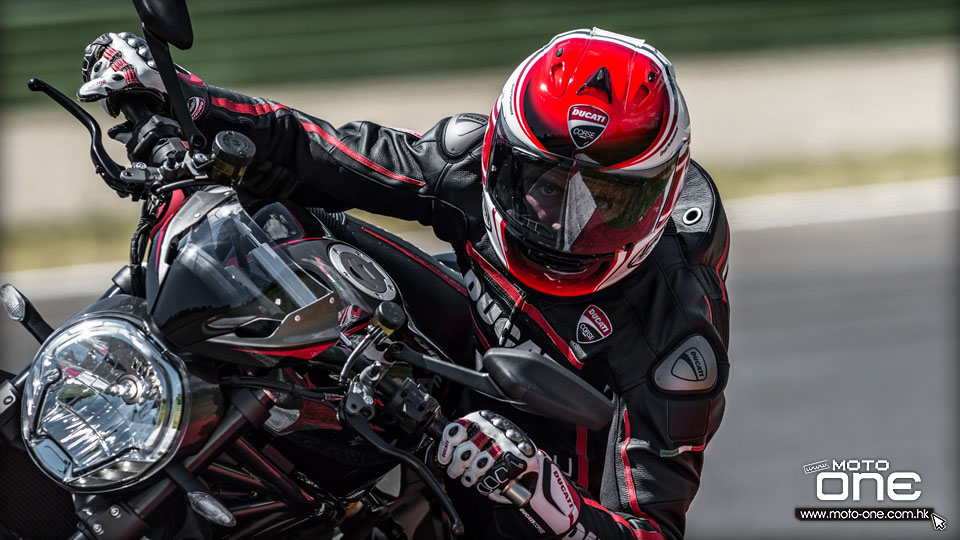 2016 DUCATI MONSTER 1200R