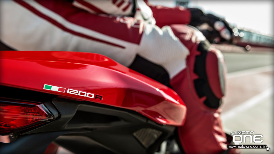 2016 DUCATI MONSTER 1200R