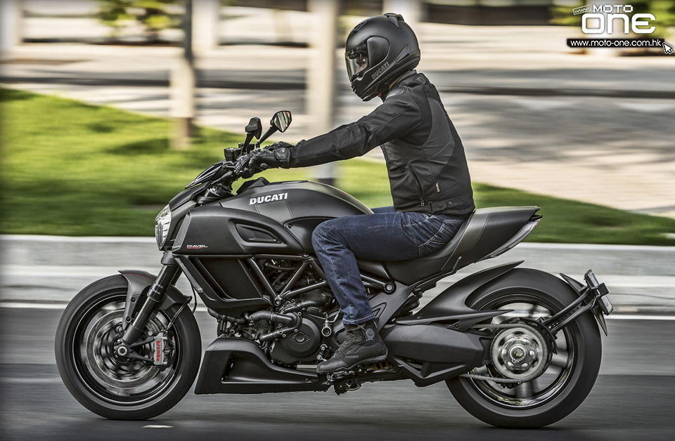 2016 Diavel Carbon