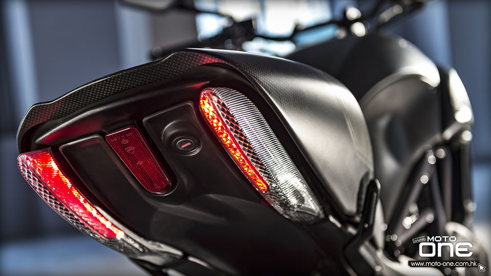 2016 Diavel Carbon