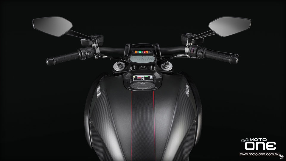 2016 Diavel Carbon