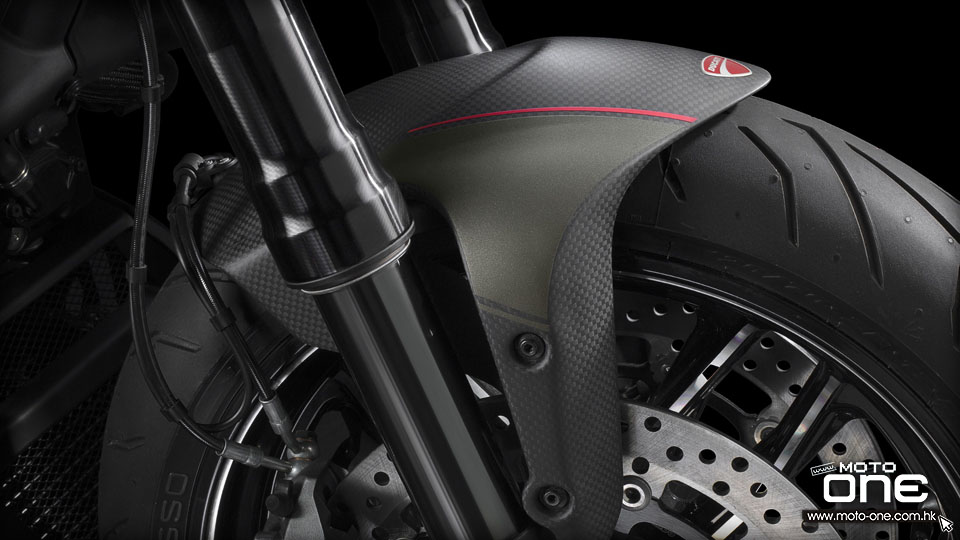 2016 Diavel Carbon