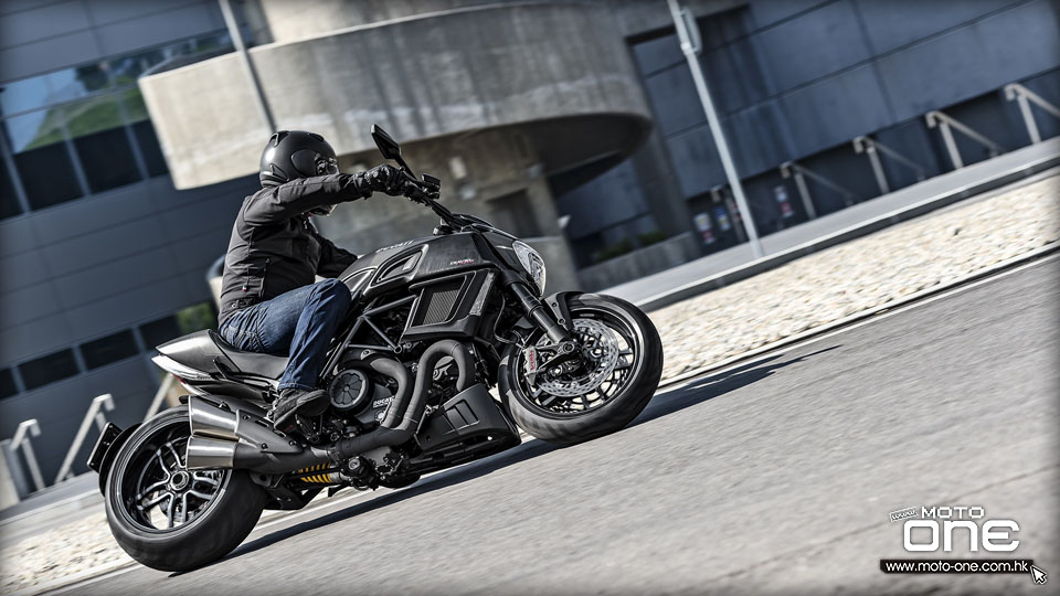 2016 Diavel Carbon