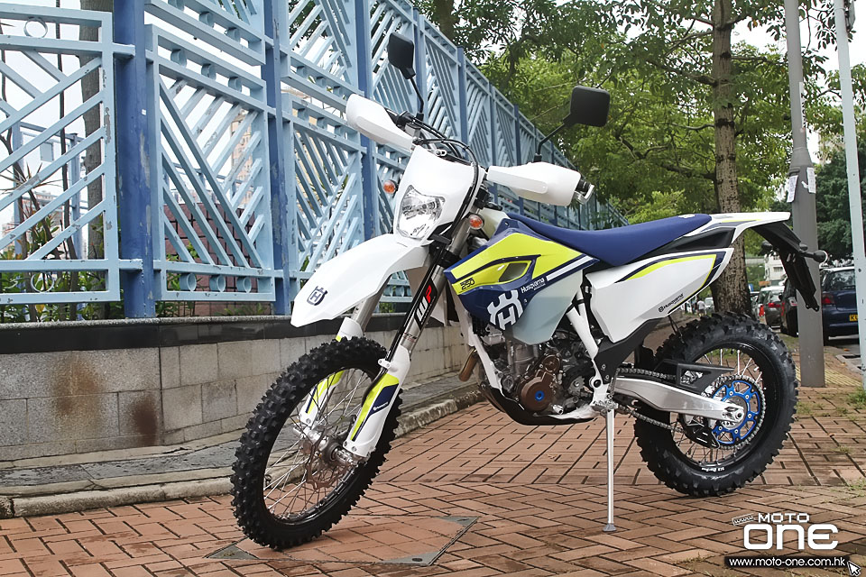 2016 HUSQVARNA FE250