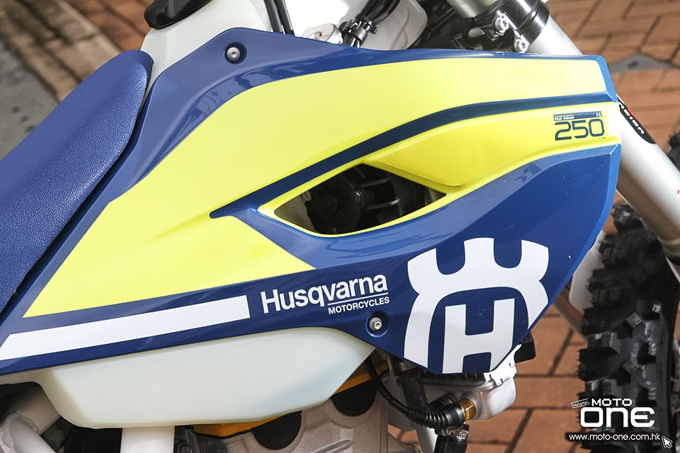 2016 HUSQVARNA FE250