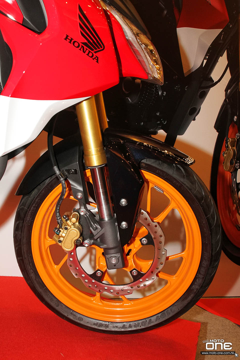 2015 HONDA CB190R RESPOL