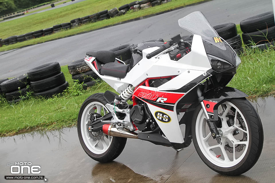 2015 HYOSUNG GD250R racing