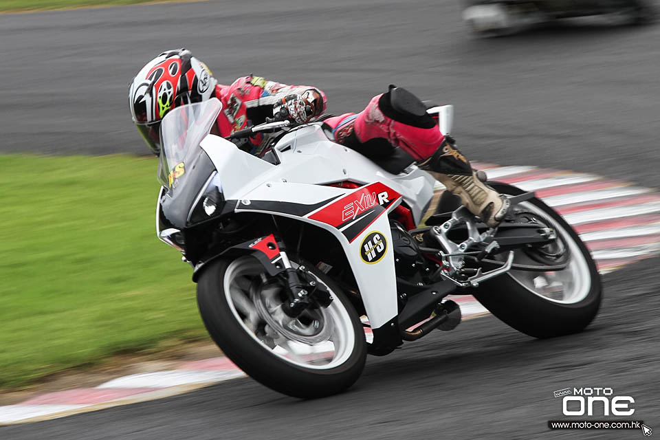 2015 HYOSUNG GD250R racing